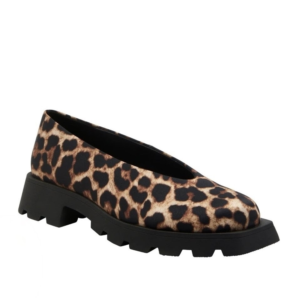 Katy Perry Collections Leopard Daarling Slip-On Flats 5 NIB